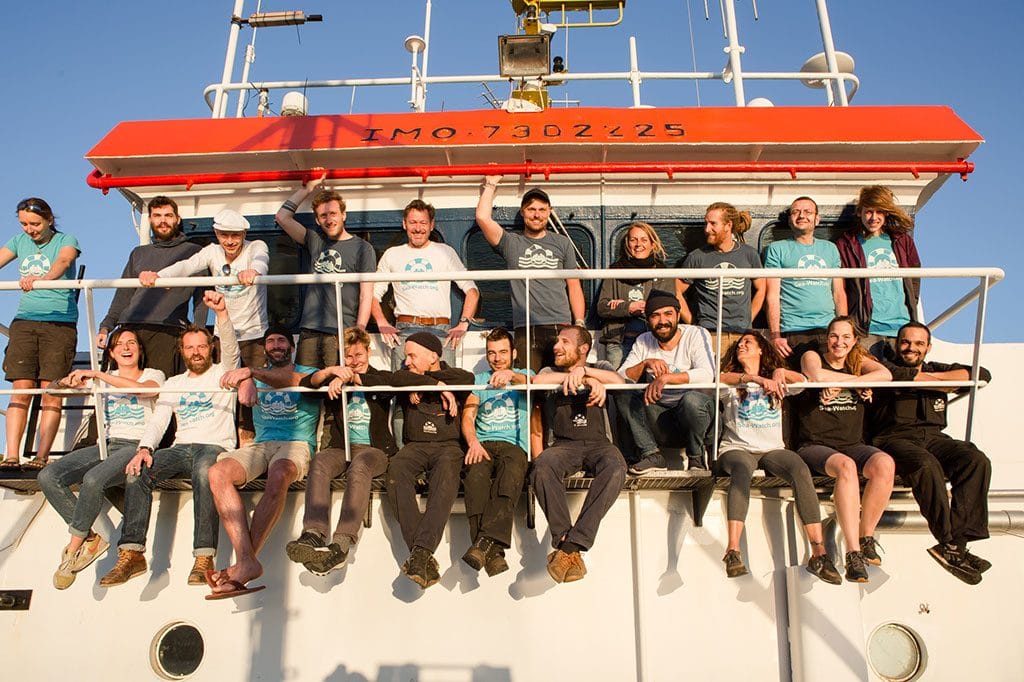 crew-1