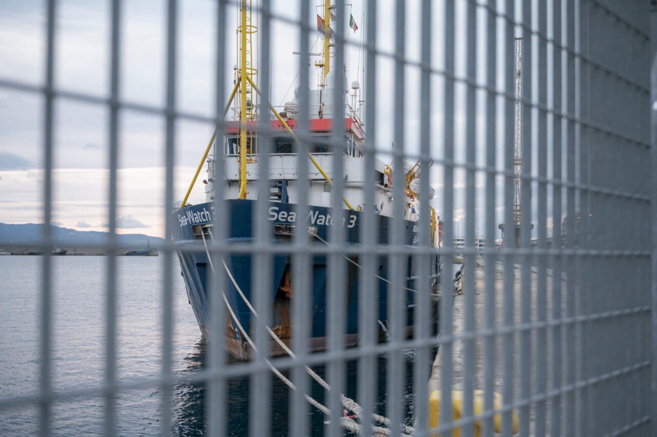 Sea-Watch-3_blockade_PM-scaled